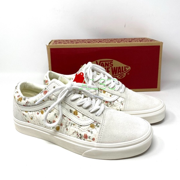 Vans Shoes - VANS Old Skool Vintage Floral Women’s Sneakers